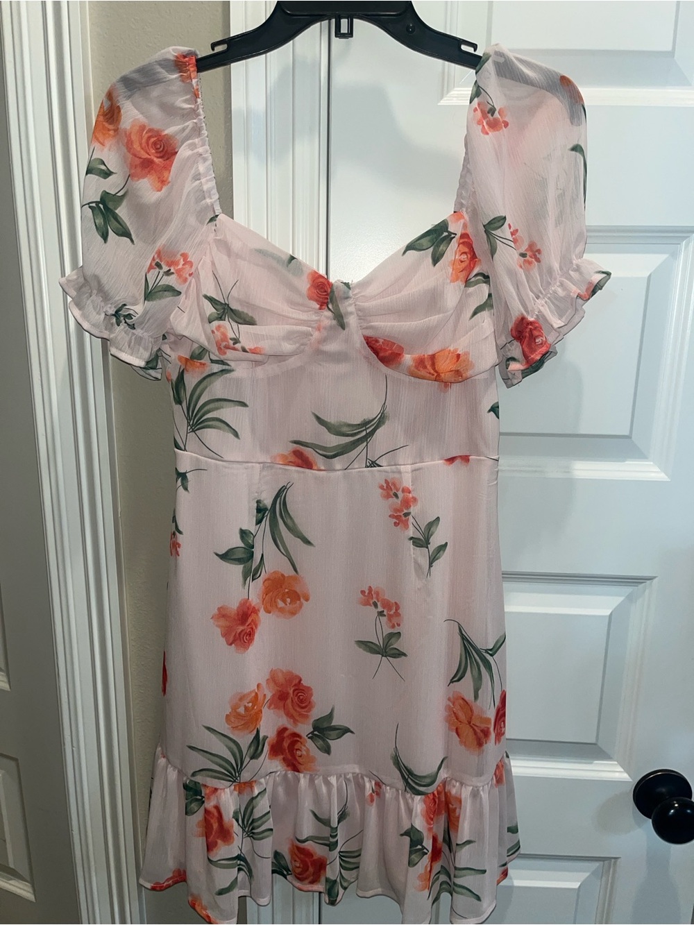 Gianni Bini Pink Floral Puff Sleeve